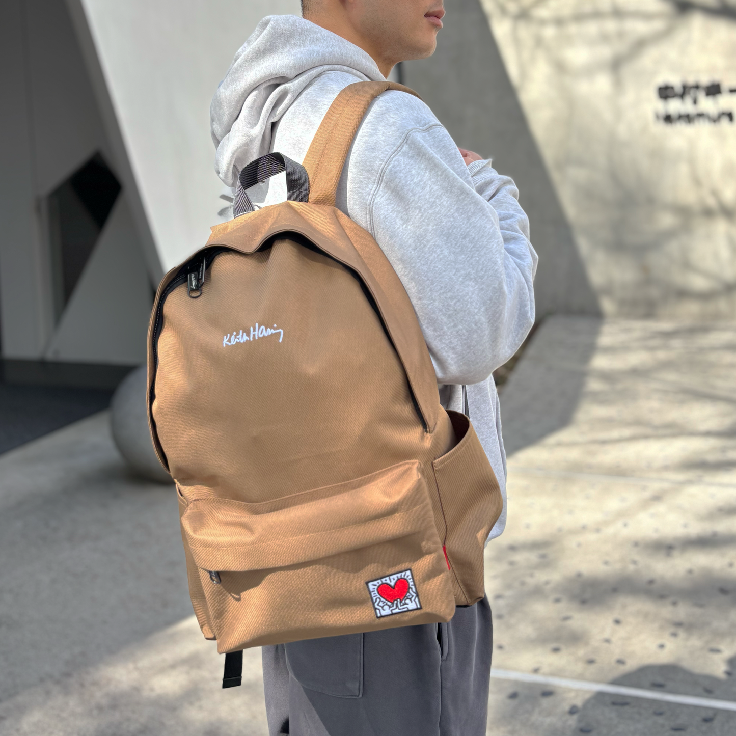 Keith Haring Daypack 20L "Holding Heart" #15606
