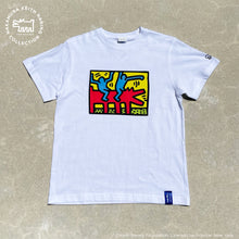 Load image into gallery viewer, Rainbow Works Keith Haring 【Kid&#39;s】 S/S TEE F (Hugging a Dog) KH-KH2309